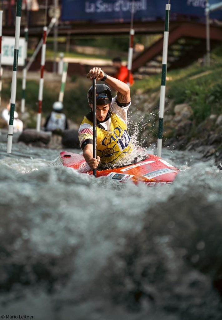 Daniel Pérez, a un toque da semifinal no Campionato do Mundo!